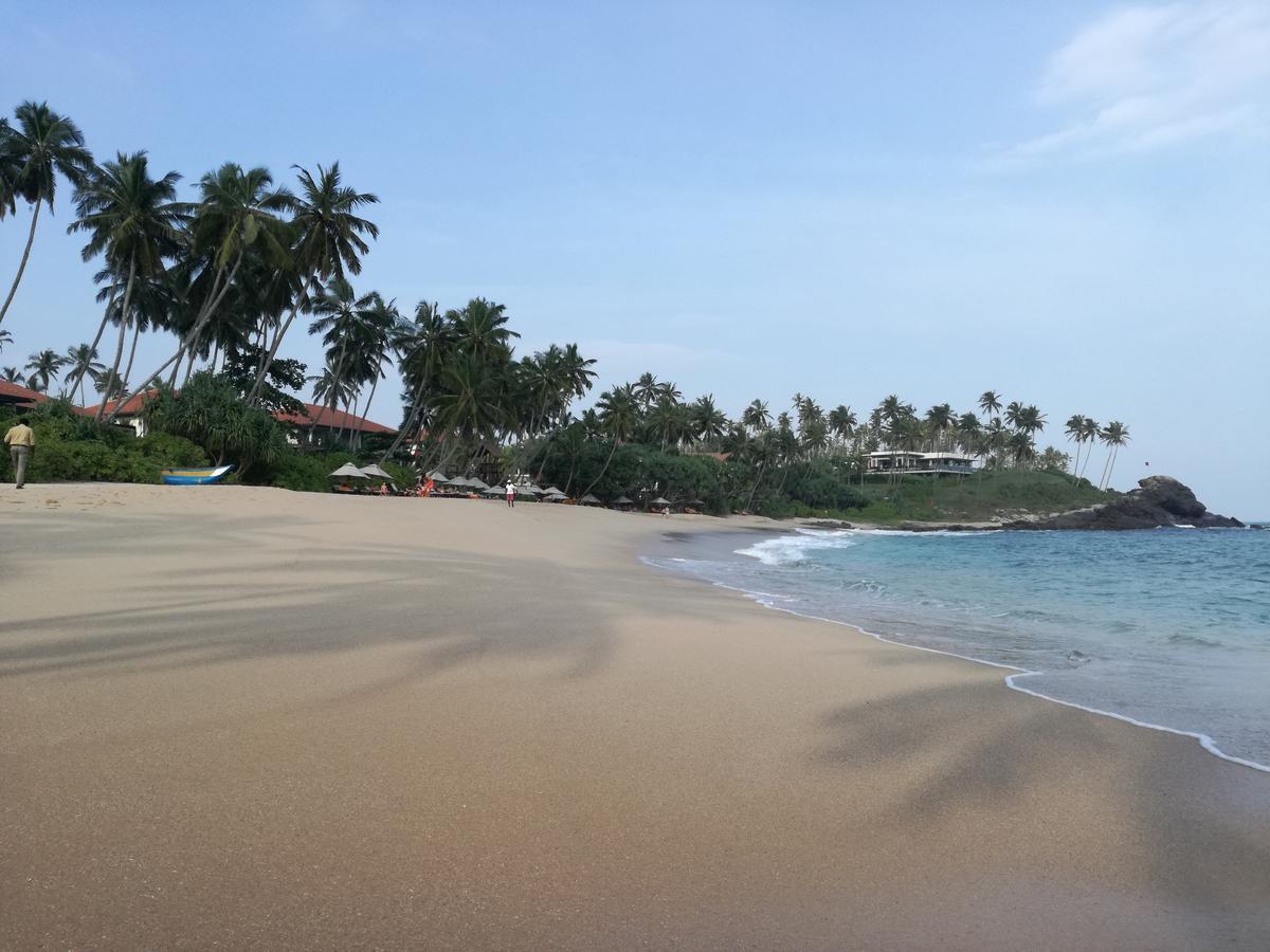 ホテルGolden Beach Rest タンガラ エクステリア 写真